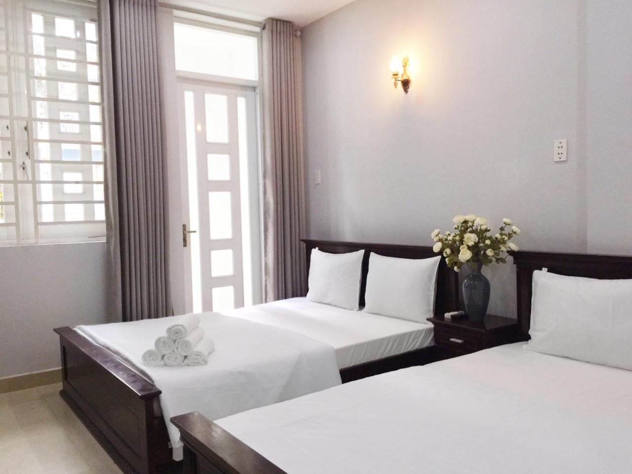 Venus Hotel - 2I1A Bach Dang P2 Tan Binh Ho Chi Minh City Exterior photo