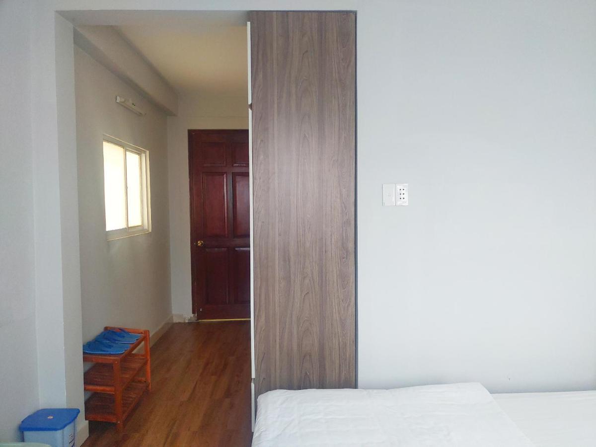 Venus Hotel - 2I1A Bach Dang P2 Tan Binh Ho Chi Minh City Exterior photo