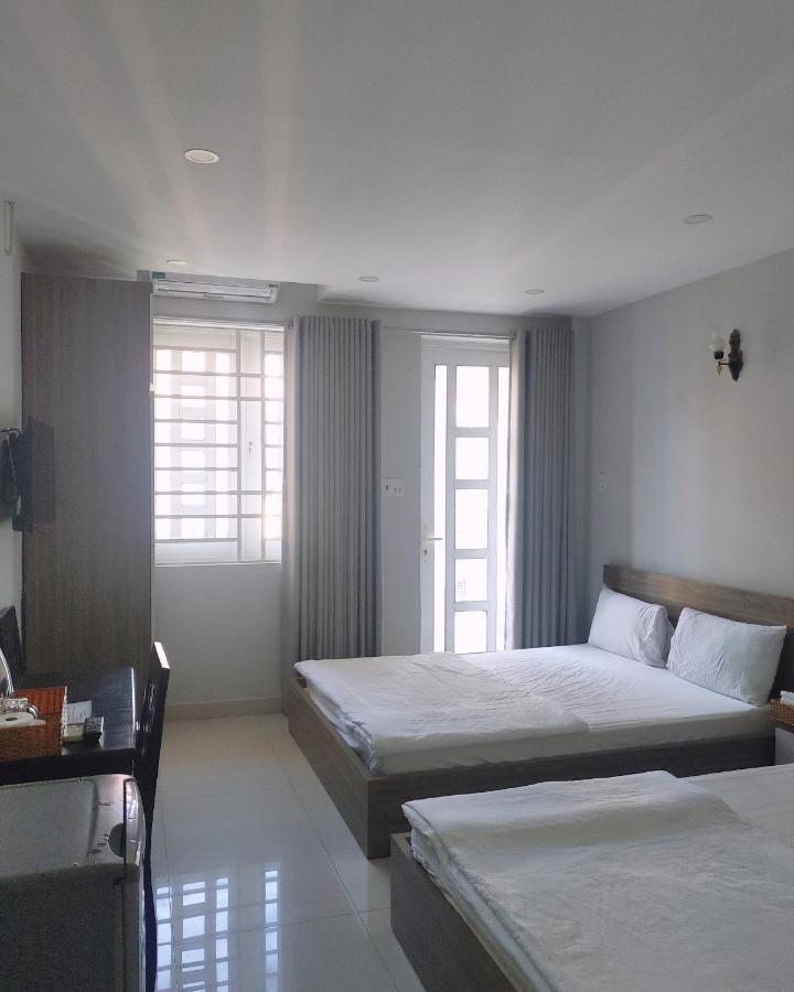 Venus Hotel - 2I1A Bach Dang P2 Tan Binh Ho Chi Minh City Exterior photo