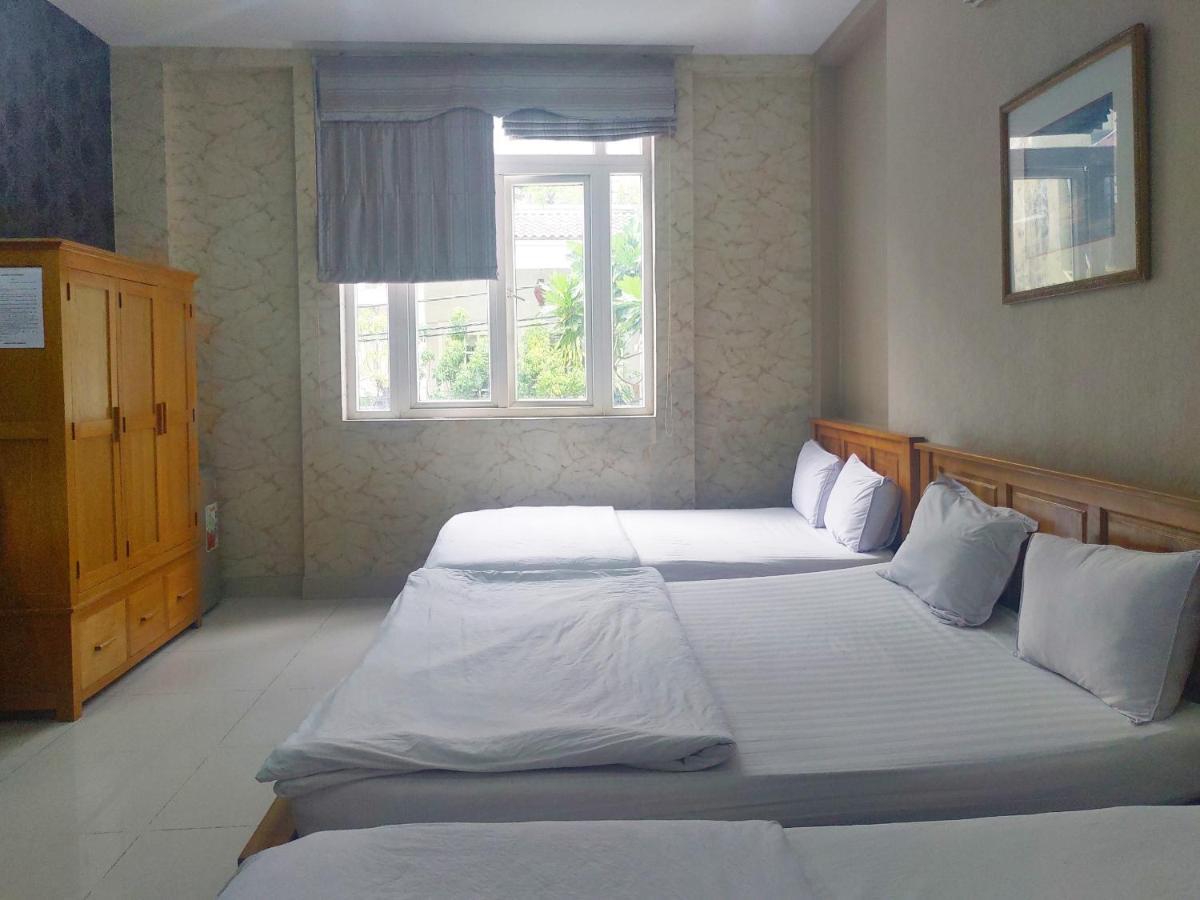 Venus Hotel - 2I1A Bach Dang P2 Tan Binh Ho Chi Minh City Exterior photo